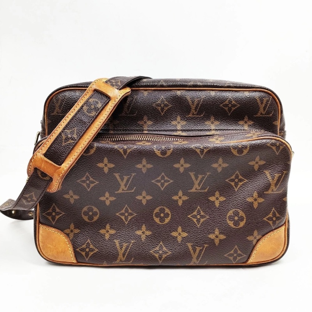 Louis Vuitton Nile Messenger Bag